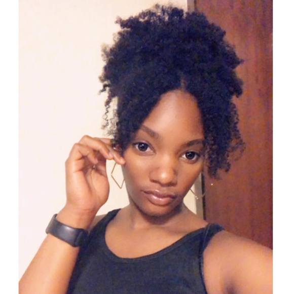 Meet your Posher, Brittnee - Picture 1 of 1